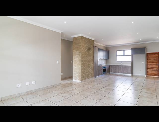 3 BEDROOM SIMPLEX FOR SALE IN SIX FOUNTAINS RESIDENTIAL ESTATE